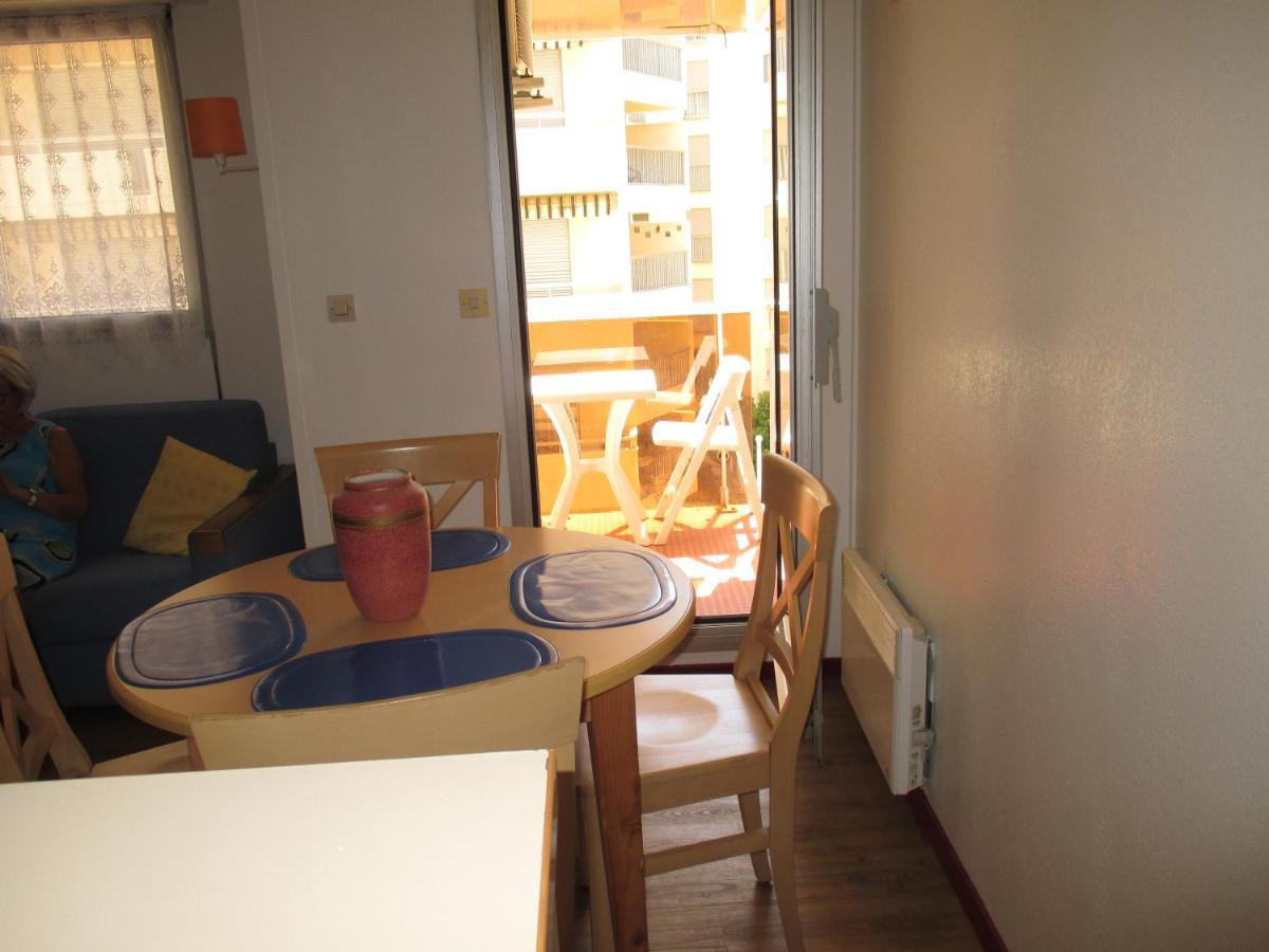 Promenade Des Bains Apartment Saint-Raphaël Exterior foto